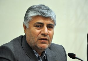 مخالفت نماینده شیراز با واردات واکسن کرونا/ مردم ایران موش آزمایشگاهی نیستند!