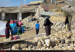 کمبود سیمان در شهرستان زلزله زده دنا بیداد می‌کند