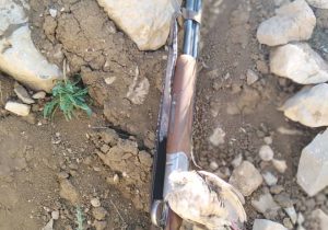 دستگیری متخلف شکار کبک در مناطق آزاد شهرستان دنا