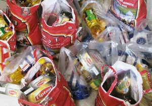 ۷۵۰۰ بسته حمایتی به مددجویان کمیته امداد اهدا شد