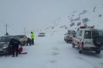 گرفتار شدن ۲۰۰ خودرو گرفتار در برف، کولاک در استان
